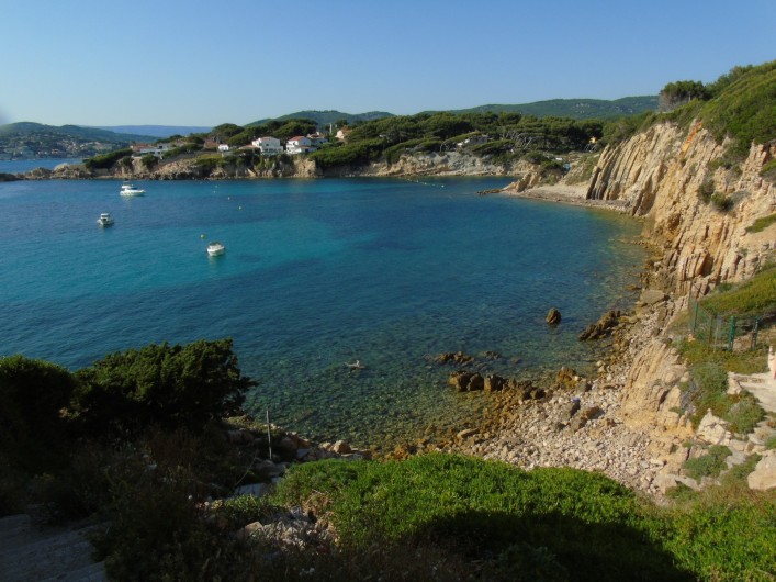Location de vacances - Studio à Sanary-sur-Mer - La Baie