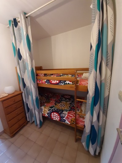 Location de vacances - Studio à Sanary-sur-Mer - Coin Cabine