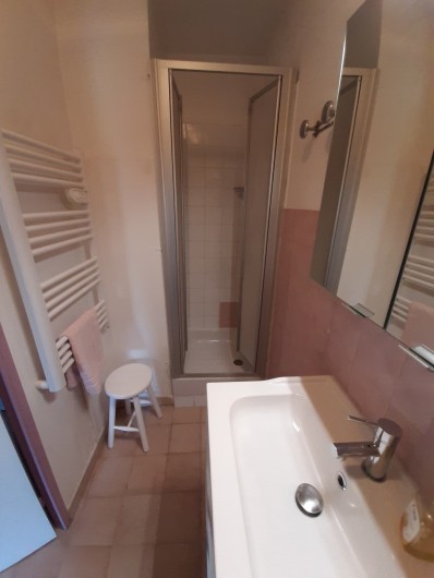 Location de vacances - Studio à Sanary-sur-Mer - Salle d'eau