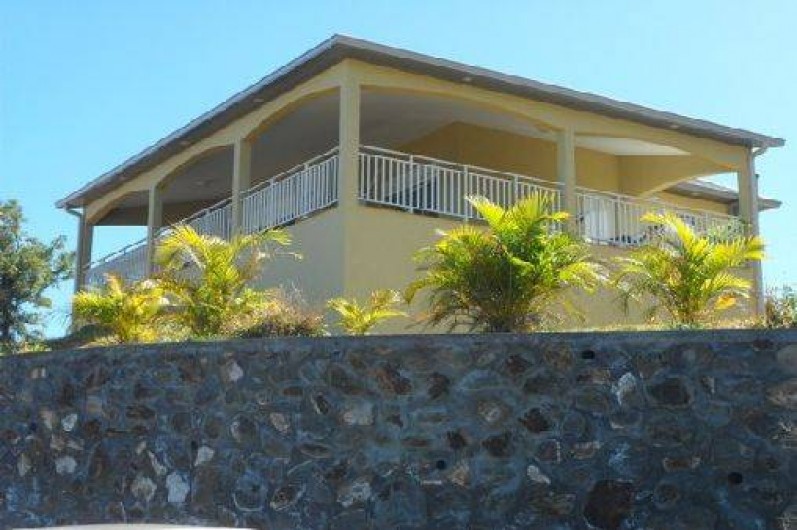 Location de vacances - Villa à Trois Bassins - Vue de l'arrivée du chemin  "la bourbonnaise"