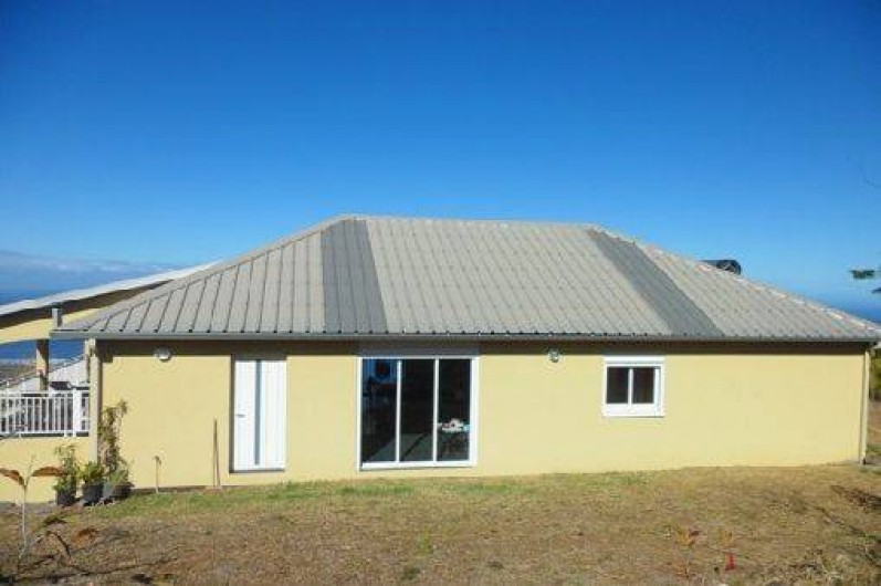 Location de vacances - Villa à Trois Bassins - arrière de la villa