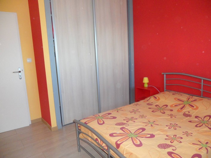 Location de vacances - Villa à Trois Bassins - chambre 1 avec   placard, vue sur lagon