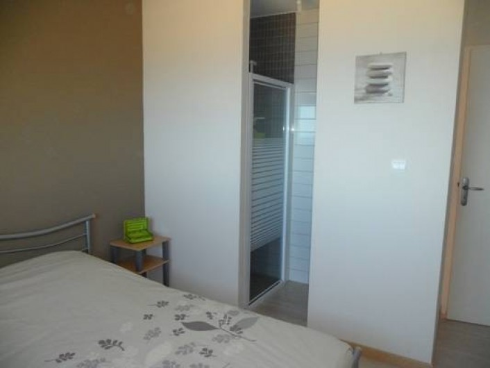 Location de vacances - Villa à Trois Bassins - chambre 3, vue sur lagon avec salle d'eau privative