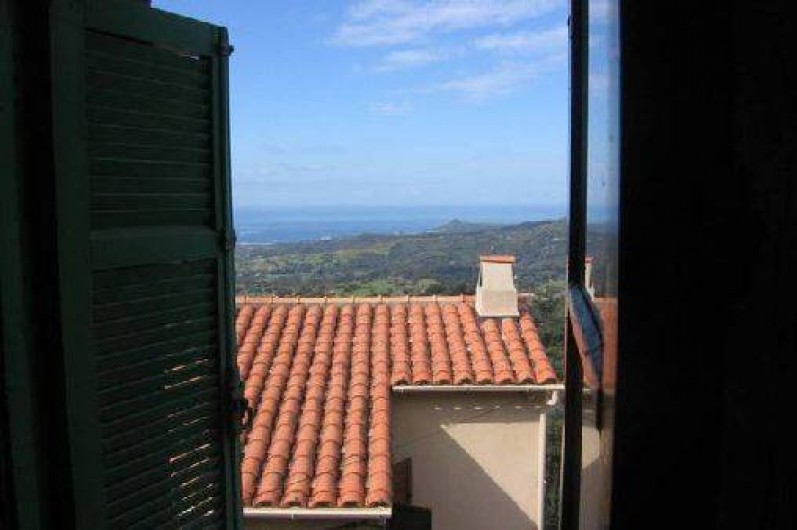 Location de vacances - Maison - Villa à Sari-d'Orcino - vue mer de la chambre