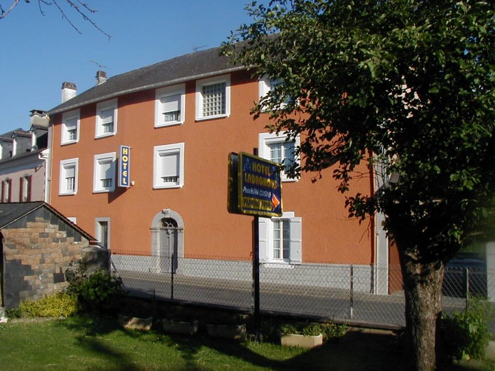Location de vacances - Gîte à Peyrouse - L'Hôtel