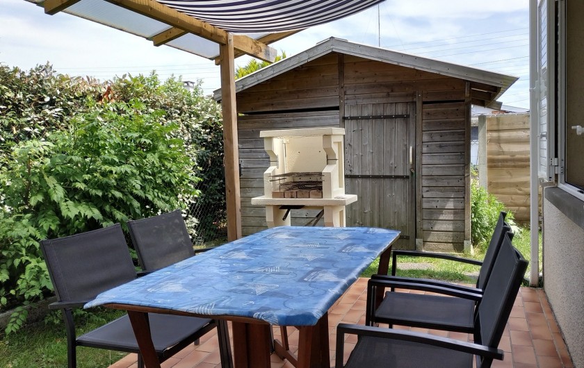 Location de vacances - Gîte à Andernos-les-Bains - Terrasse avec barbecue
