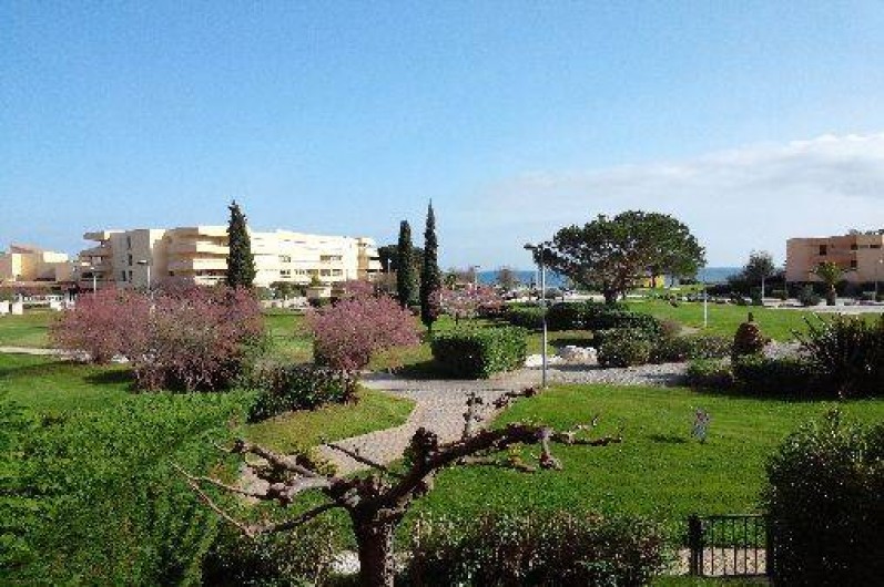 Location de vacances - Appartement à La Londe-les-Maures - vue depuis la loggia