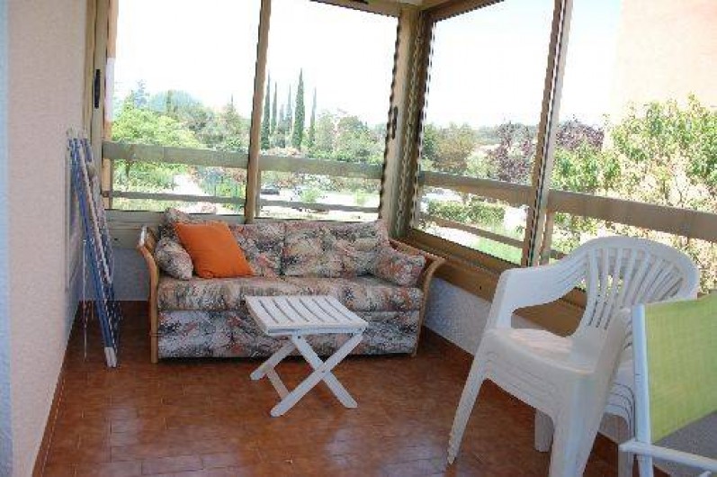 Location de vacances - Appartement à La Londe-les-Maures - 2eme partie de la loggia