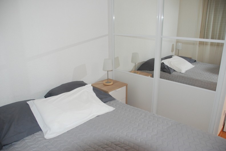 Location de vacances - Appartement à La Londe-les-Maures - Chambre 1