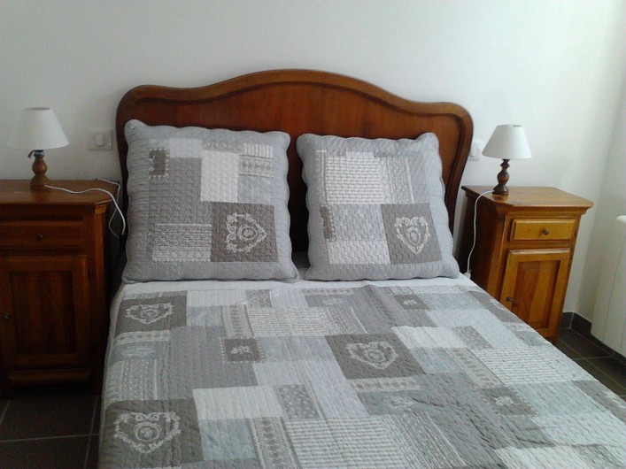 Location de vacances - Maison - Villa à Saint-Martin-d'Ardèche - chambre 1