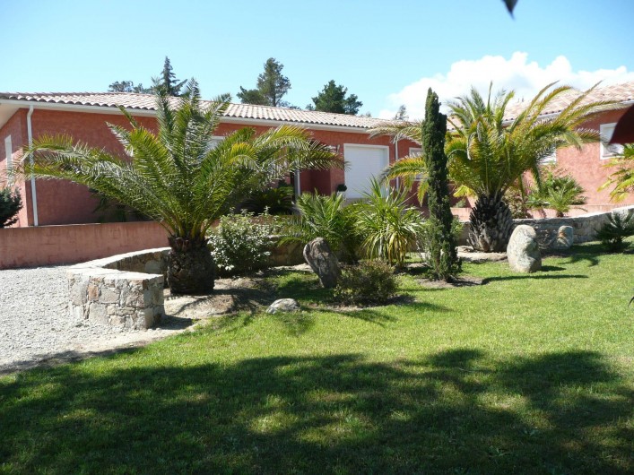 Location de vacances - Villa à Solaro - Côté Nord avec place de parking
