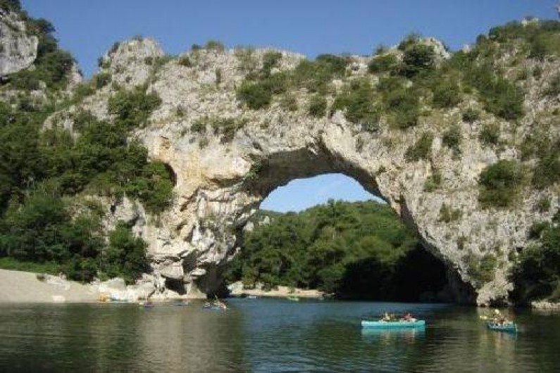 Location de vacances - Chambre d'hôtes à Vallon-Pont-d'Arc