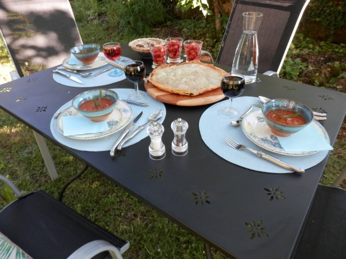 Location de vacances - Chambre d'hôtes à Faycelles - ...ou partager un dîner "maison".