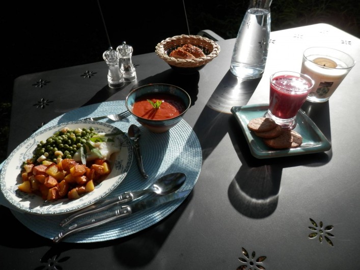 Location de vacances - Chambre d'hôtes à Faycelles - ...un menu jardinier...