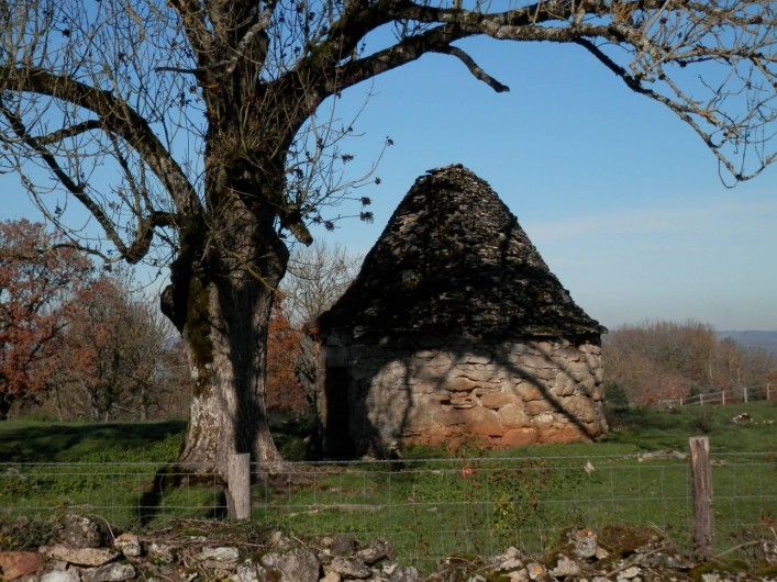 Location de vacances - Chambre d'hôtes à Faycelles - Découvrir le patrimoine ancien,
