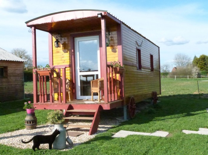 Location de vacances - Roulotte à Malleville-sur-le-Bec - Roulotte sur terrain privé