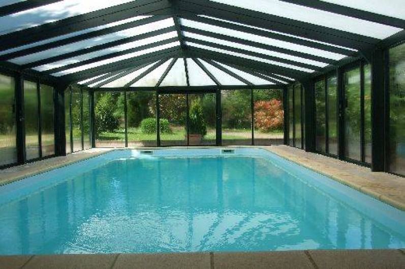 Location de vacances - Maison - Villa à Franchesse - La piscine couverte