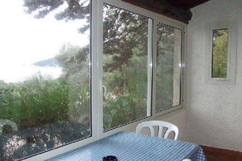 Location de vacances - Villa à Sainte-Lucie de Porto-Vecchio - térrasse