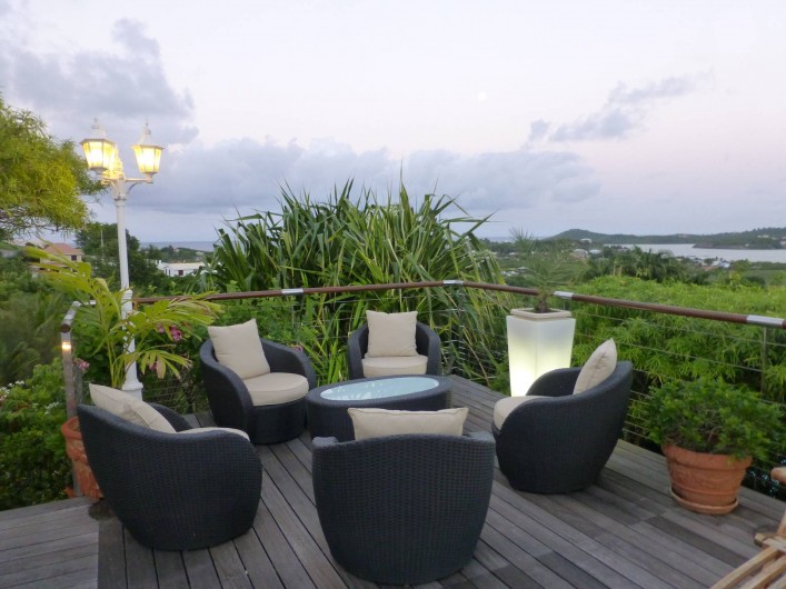 Location de vacances - Gîte à Le François - Coin détente sur terrasse pour déguster un punch....
