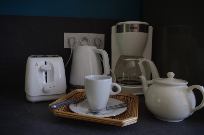 Location de vacances - Gîte à Pouzauges - Thé ou café pour le petit déjeuner.