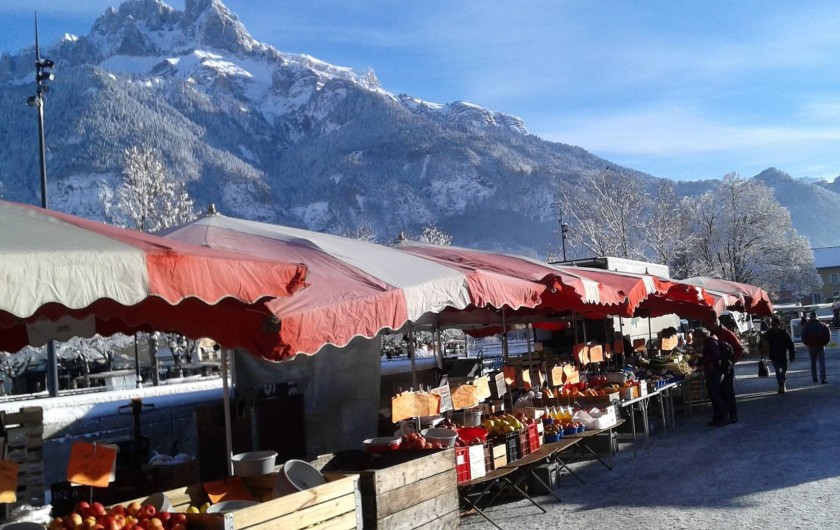 Location de vacances - Appartement à Cordon - Marché tous les samedis Sallanches