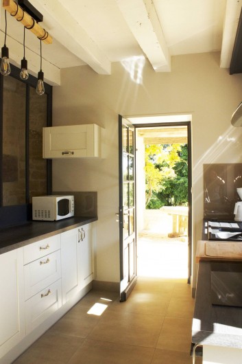 Location de vacances - Gîte à Saint-Avit-Sénieur - cuisine équipée