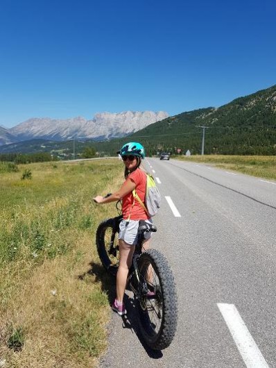 Location de vacances - Appartement à La Joue du Loup - balade vélo dans le Dévoluy
