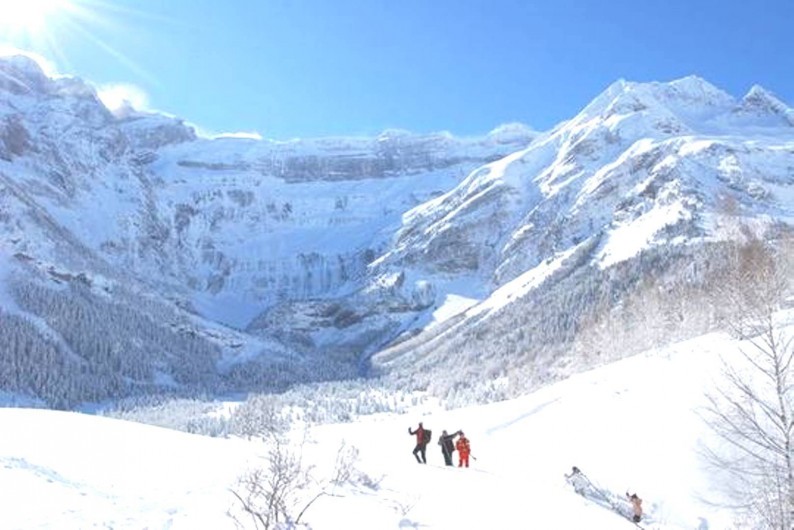Location de vacances - Gîte à Esquièze-Sère - Raquette  en hiver  Cirque de  Gavarnie