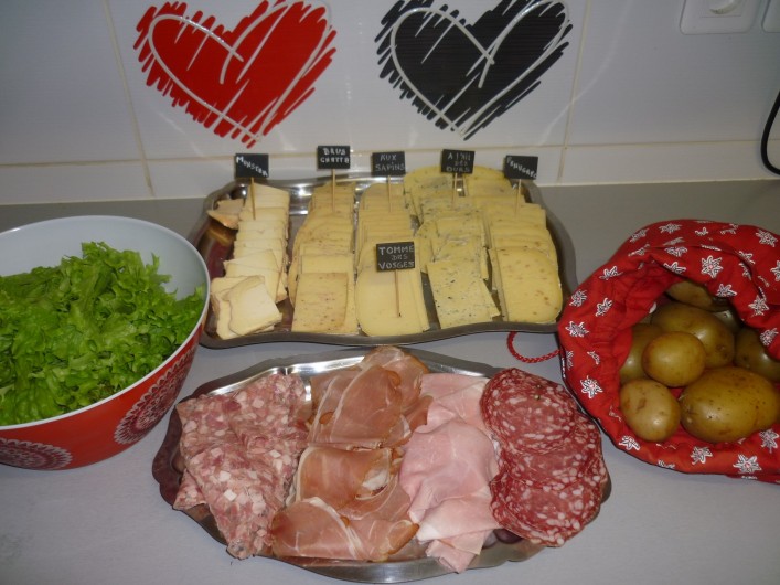 Location de vacances - Chambre d'hôtes à Gerbépal - Raclette