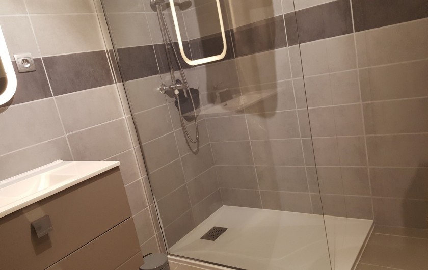 Location de vacances - Chambre d'hôtes à Gerbépal - Salle de Bain La Calèche