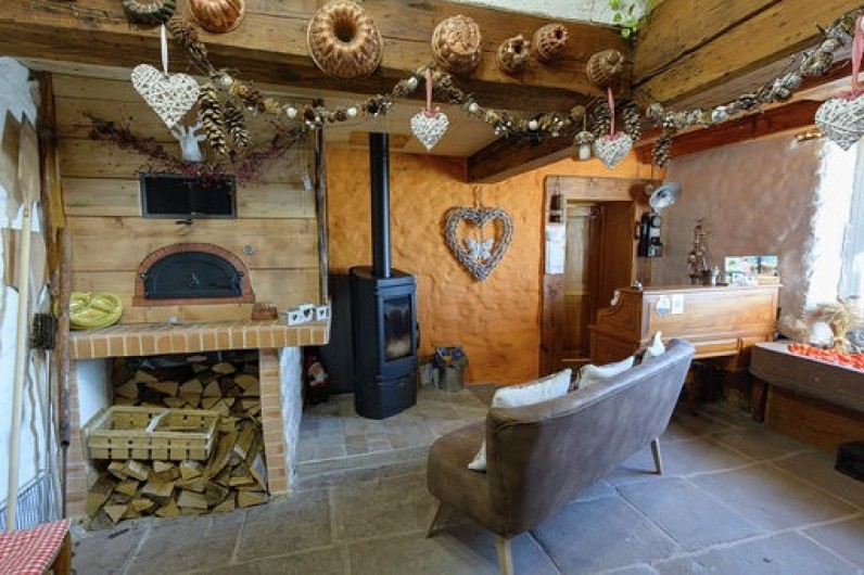 Location de vacances - Chambre d'hôtes à Gerbépal - Accueil / L'Entrée Four à Pain ou Pizza