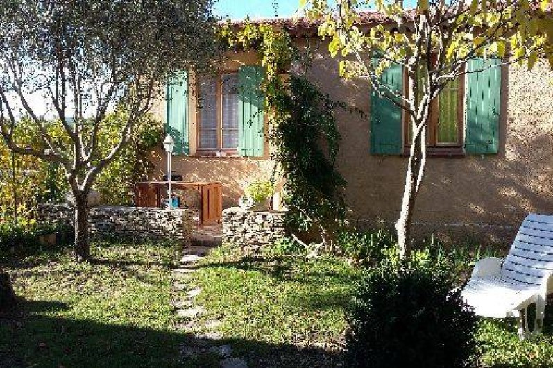 Location de vacances - Villa à Revest-des-Brousses - Jardin