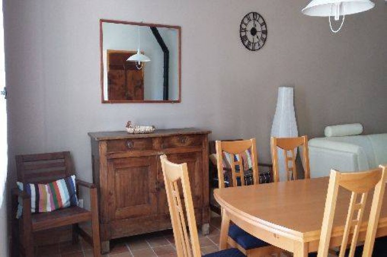 Location de vacances - Villa à Revest-des-Brousses - Salle à manger