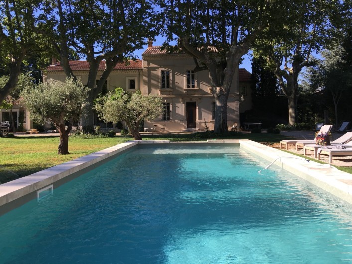 Location de vacances - Mas à Saint-Rémy-de-Provence - piscine du mas des pampres