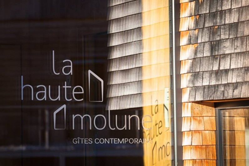 Location de vacances - Chalet à La Pesse - Entrée des gîtes