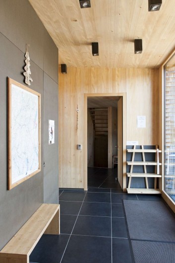 Location de vacances - Chalet à La Pesse - Hall d'entrée du gîte