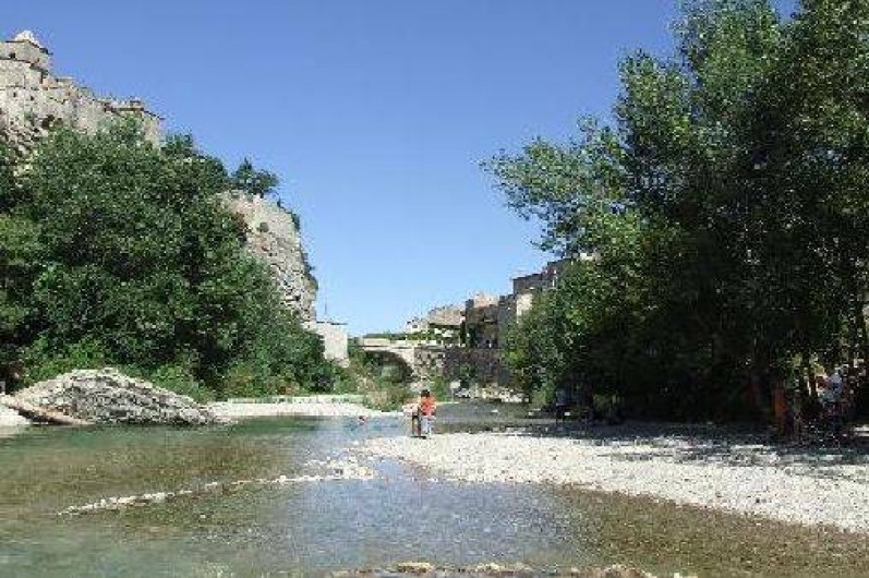 Location de vacances - Appartement à Vaison-la-Romaine