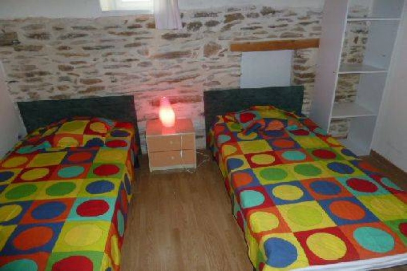 Location de vacances - Gîte à Malbosc - chambre 2  lit