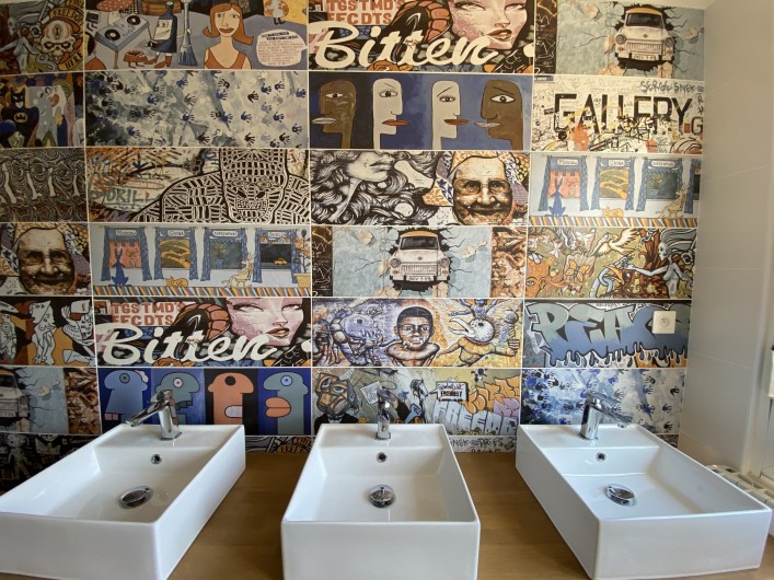 Location de vacances - Villa à Collias - Salle de bain enfant