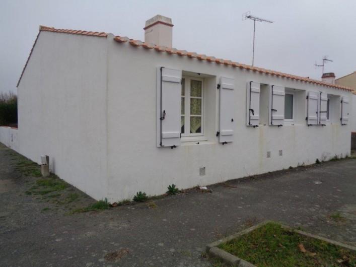 Location de vacances - Maison - Villa à Barbâtre - Façade sud est