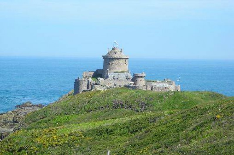Location de vacances - Bungalow - Mobilhome à Plurien - château de fort la latte