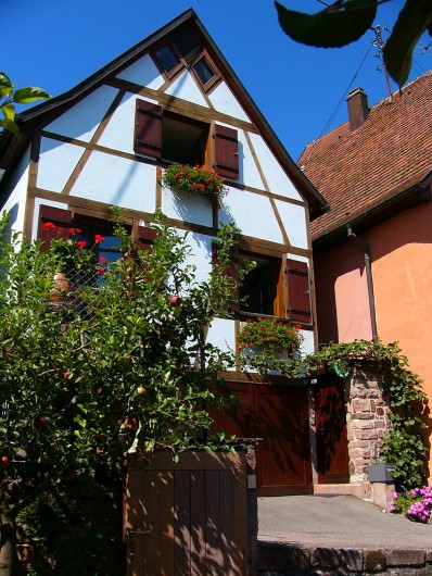 Location de vacances - Gîte à Gueberschwihr - Gîte en Alsace près de Colmar et Eguisheim  "Gîte de la Source"