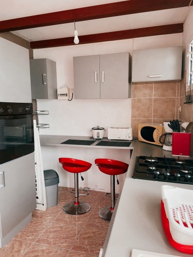 Location de vacances - Maison - Villa à Bois De Nèfles - Cuisine du F2 sans balcon