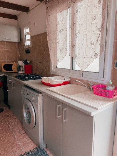 Location de vacances - Maison - Villa à Bois De Nèfles - cuisine Fé sans balcon