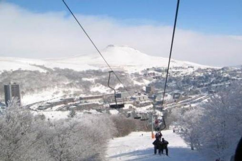 Location de vacances - Appartement à Super Besse - vue Superbesse