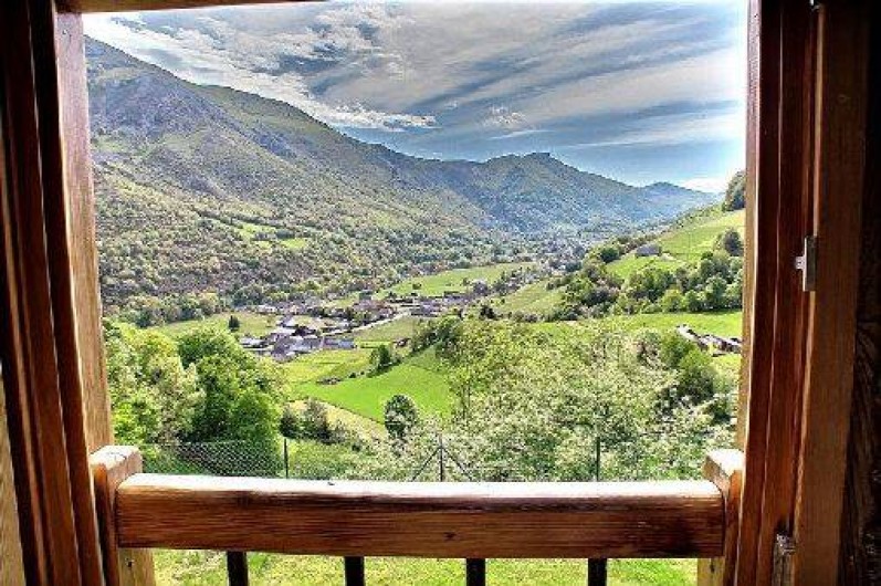 Location de vacances - Gîte à Campan - vue de la chambre