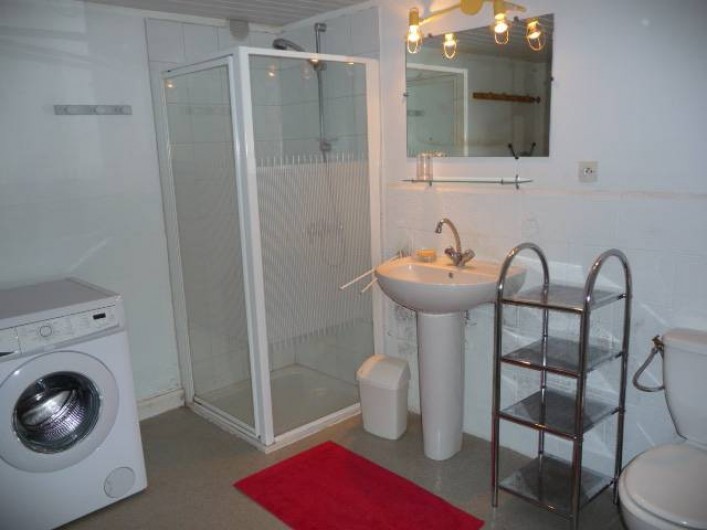 Location de vacances - Chalet à Argelès-sur-Mer - salle bain rez de chaussée
