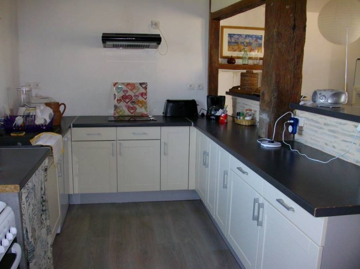 Location de vacances - Gîte à Noyant-la-Gravoyère - Cuisine
