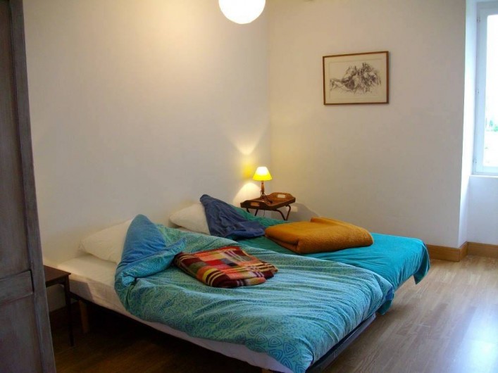 Location de vacances - Gîte à Noyant-la-Gravoyère - chambre