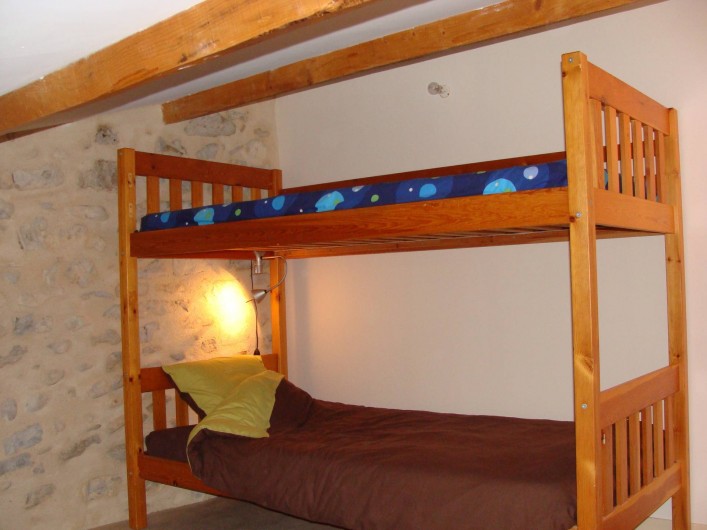 Location de vacances - Mas à Mirabel-et-Blacons - dortoir lit 2